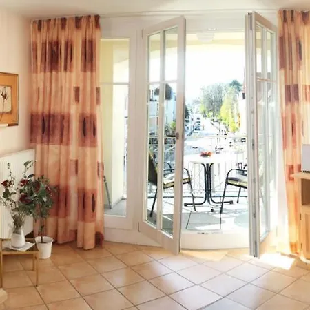 Grosszuegige Mit Geschuetztem Balkon In Strandnaehe Appartamento Ostseebad Kühlungsborn